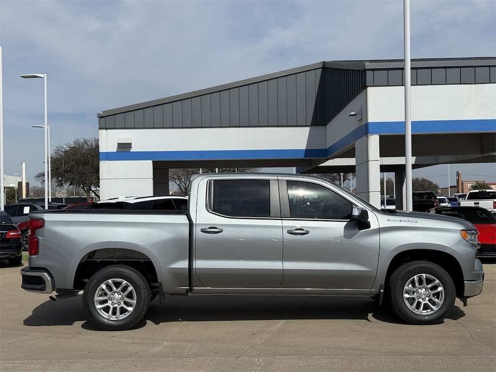 New 2026 Chevrolet Silverado 1500 LT Truck Crew Cab