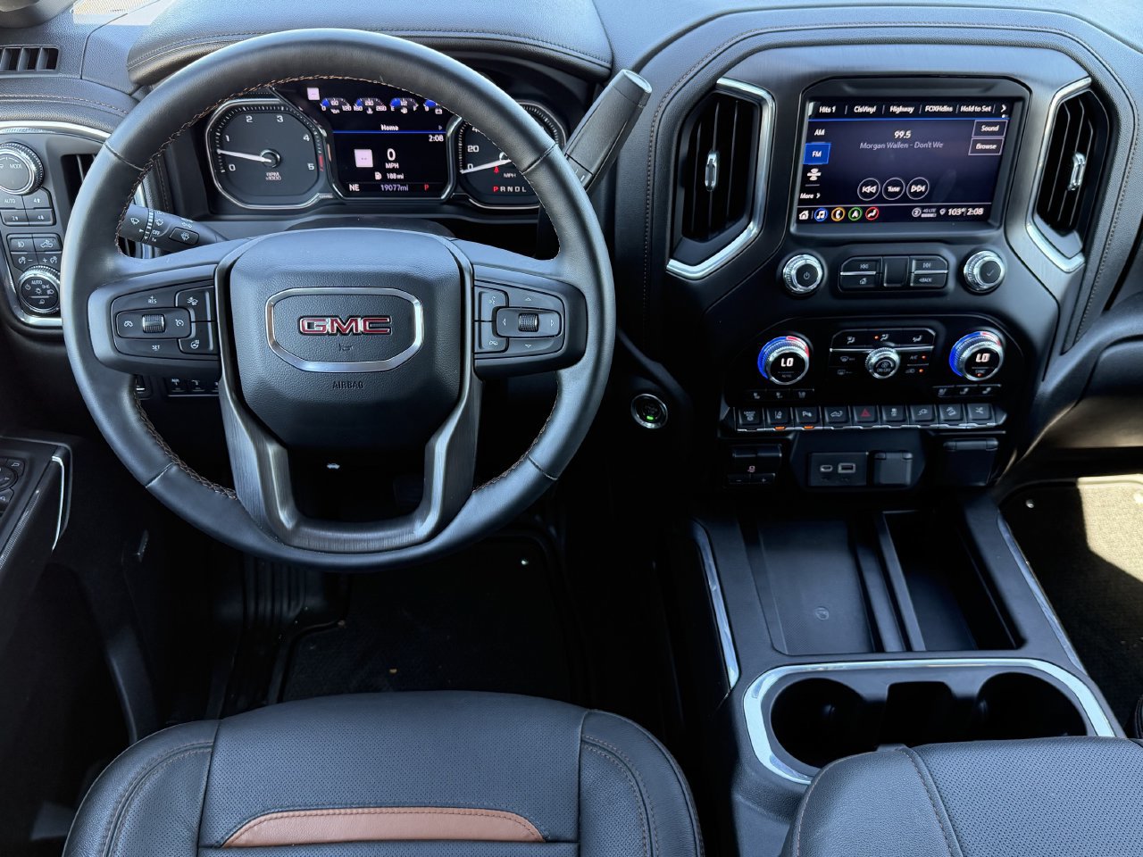 2023 GMC Sierra 3500HD AT4 - Photo 10