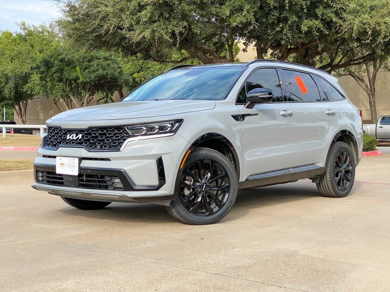 2023 Kia Sorento SX photo 2