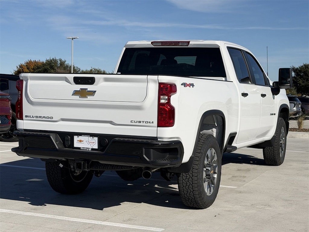 New 2026 Chevrolet Silverado 2500 HD Custom Truck Crew Cab