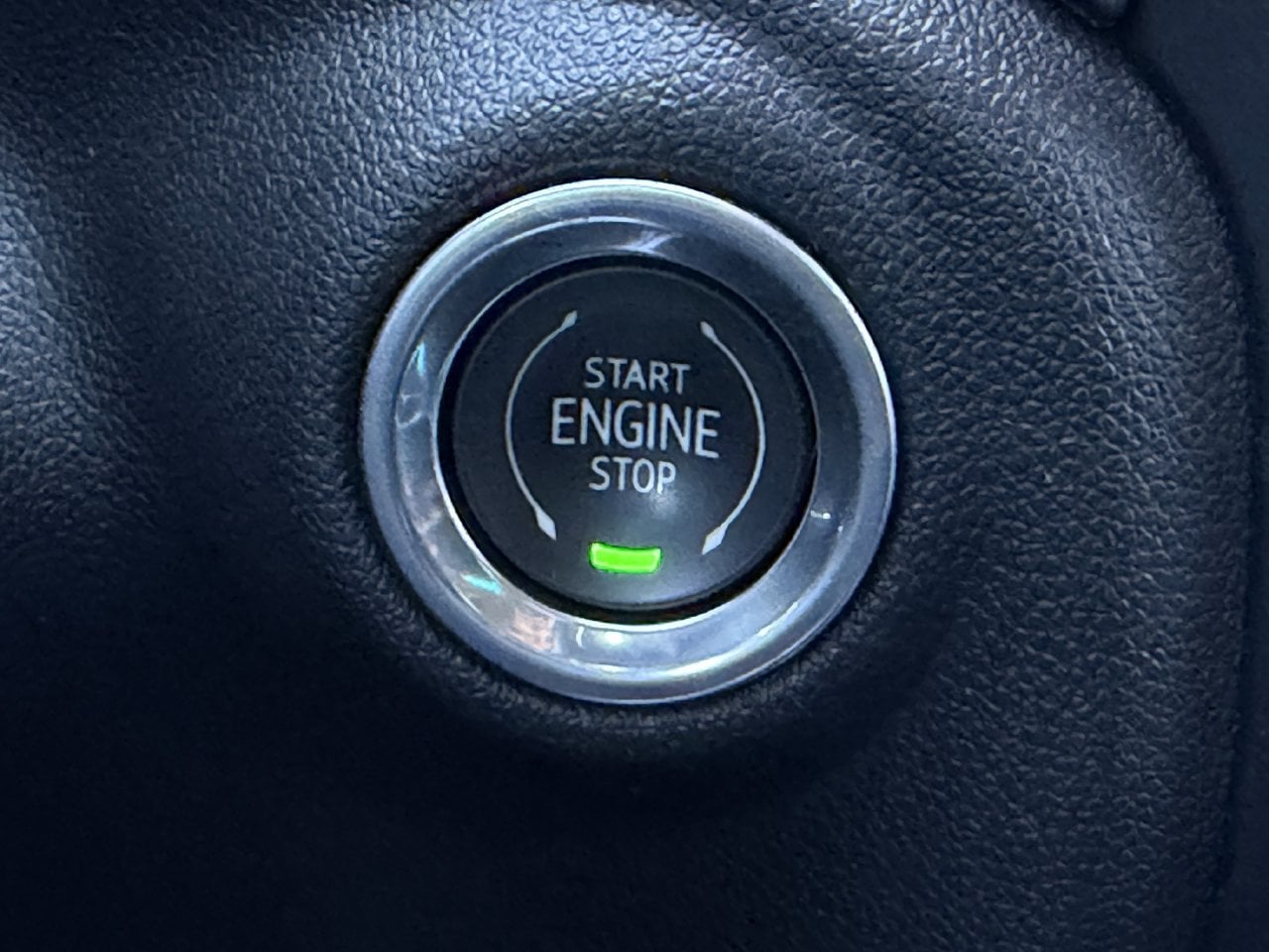 2023 GMC Sierra 3500HD AT4 - Photo 19