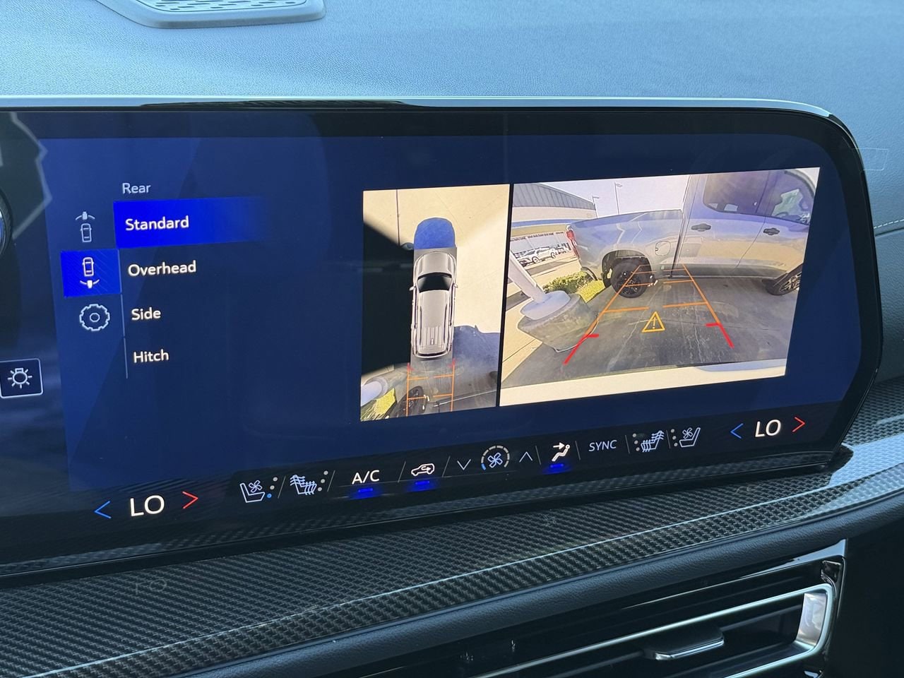 2026 Chevrolet Traverse High Country - Photo 16