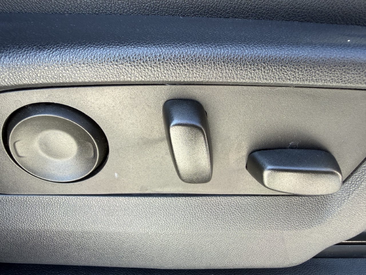 2023 Chevrolet Silverado 1500 High Country - Photo 26