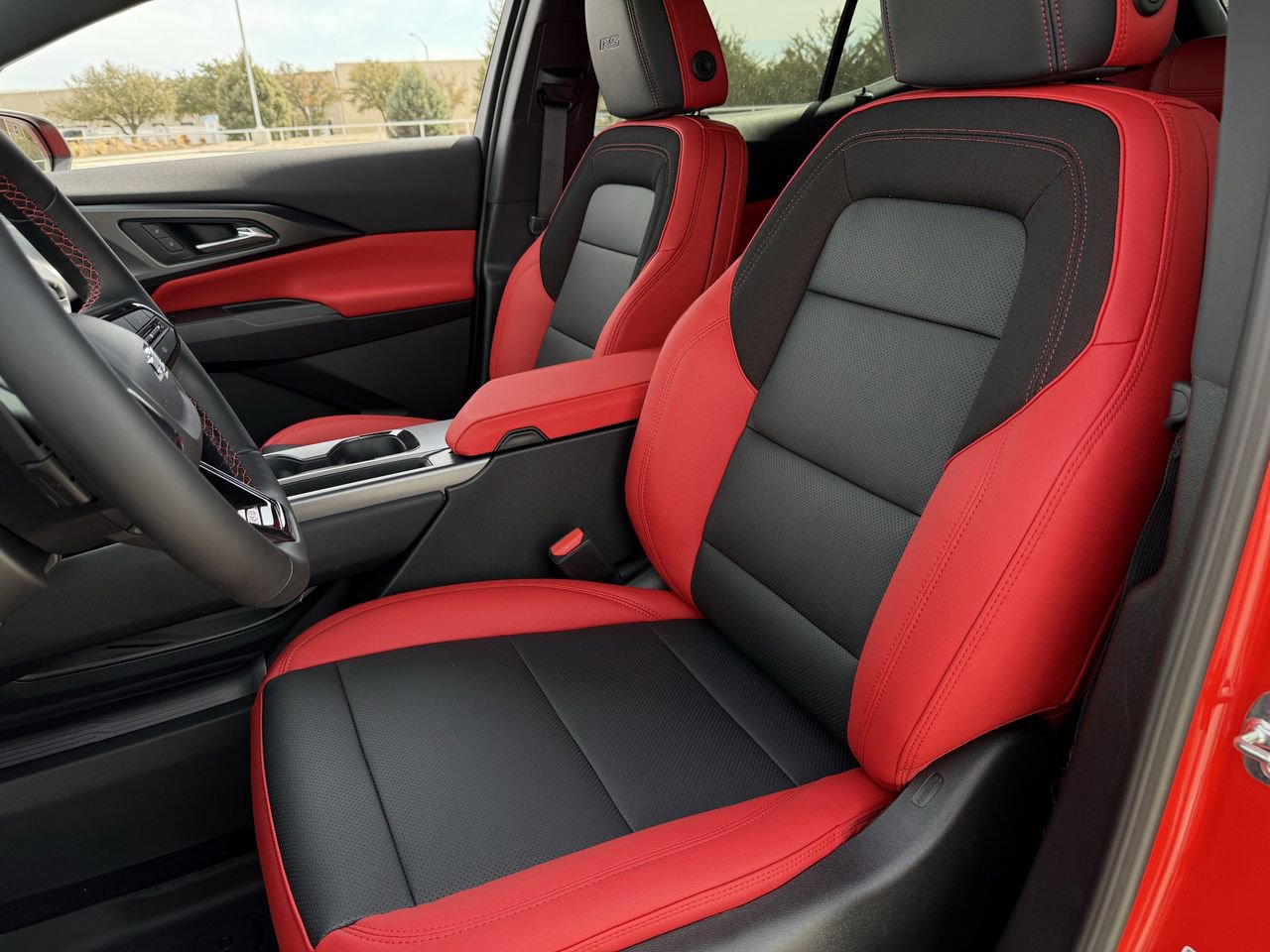 2026 Chevrolet Equinox EV RS - Photo 21