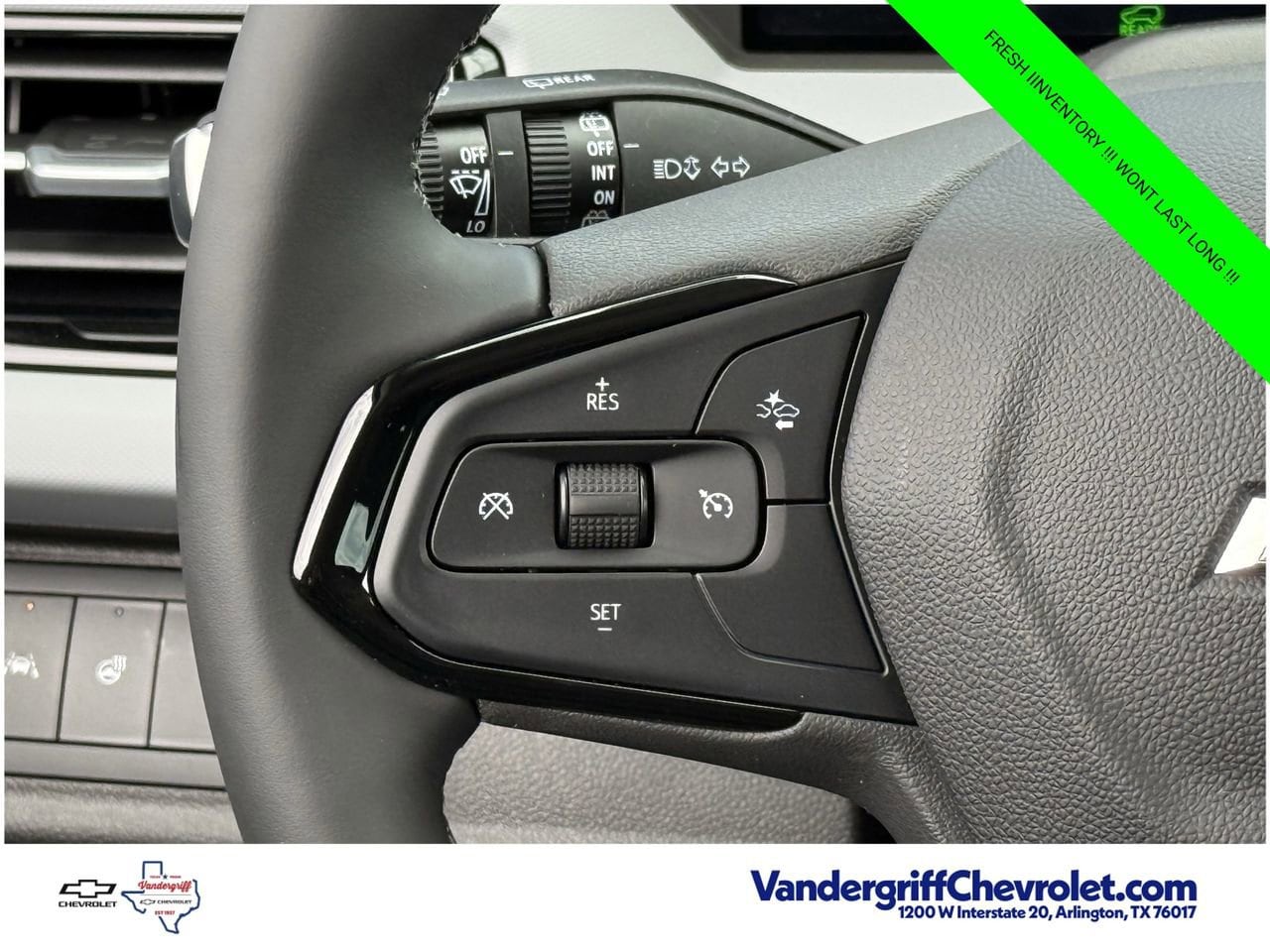 2027 Chevrolet Bolt RS - Photo 12