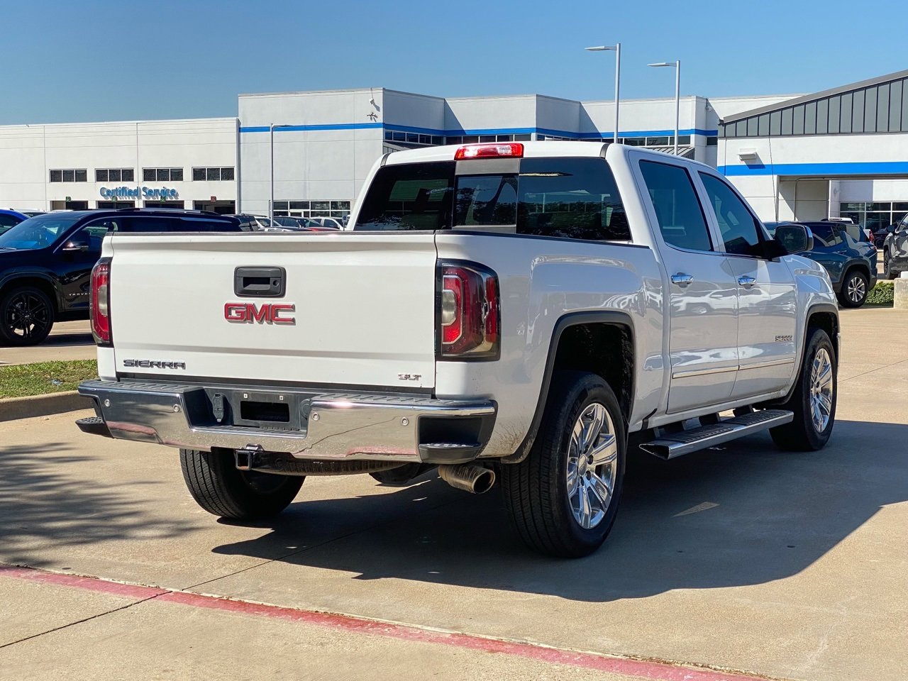 2018 Gmc Sierra 1500 SLT photo 2