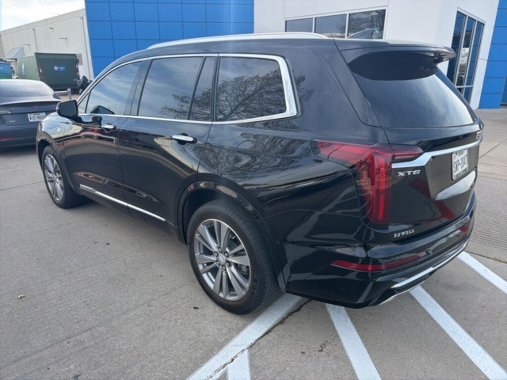 Used 2023 CADILLAC XT6 Premium Luxury SUV