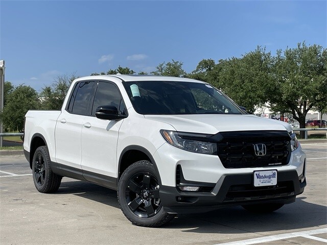 2025 Honda Ridgeline Black Edition photo 2