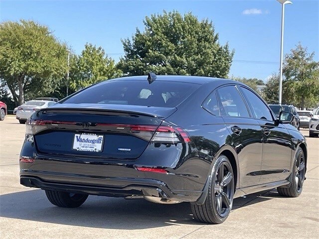 2025 Honda Accord Hybrid Sport-L photo 3