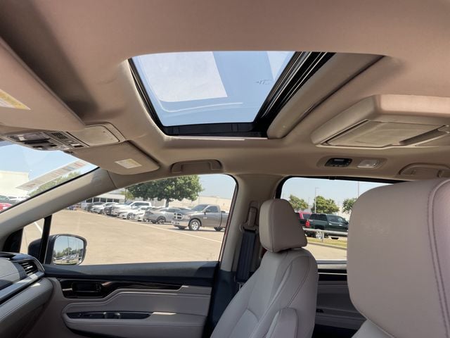 2024 Honda Odyssey Touring - Photo 24