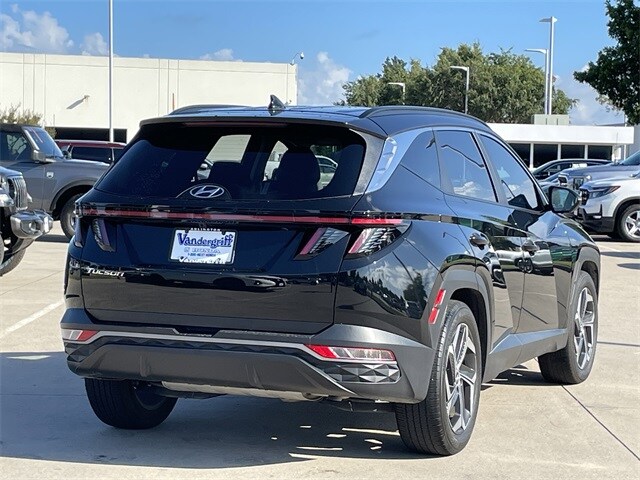 2024 Hyundai Tucson SEL Convenience photo 2