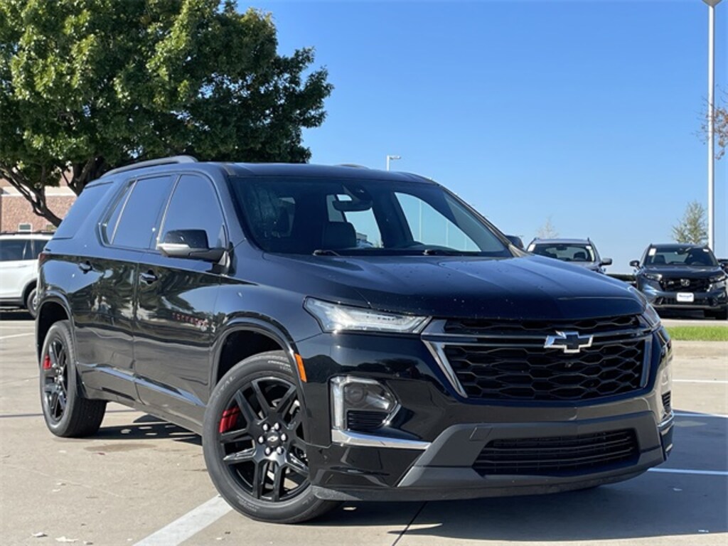Used 2022 Chevrolet Traverse Premier SUV