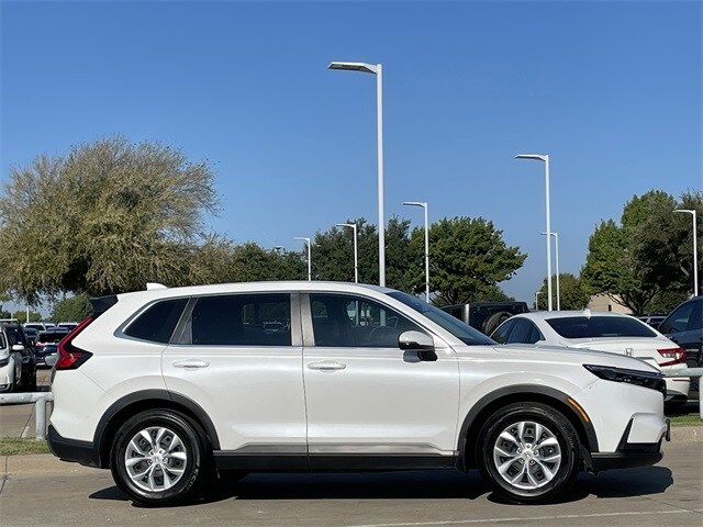2024 Honda CR-V LX photo 3
