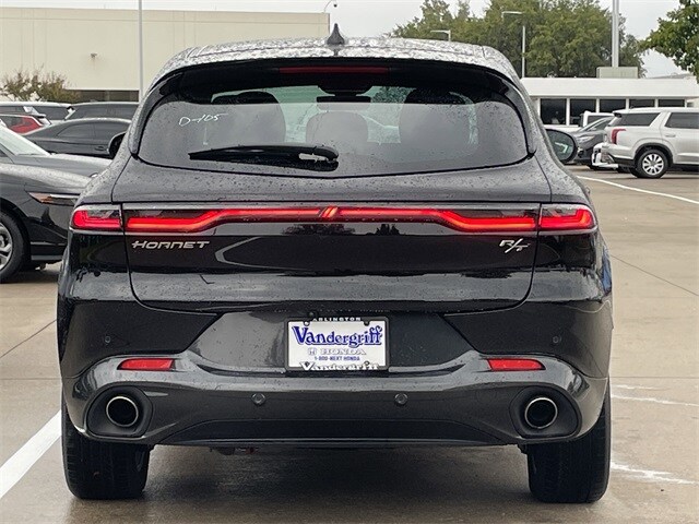 2024 Dodge Hornet R/T photo 4