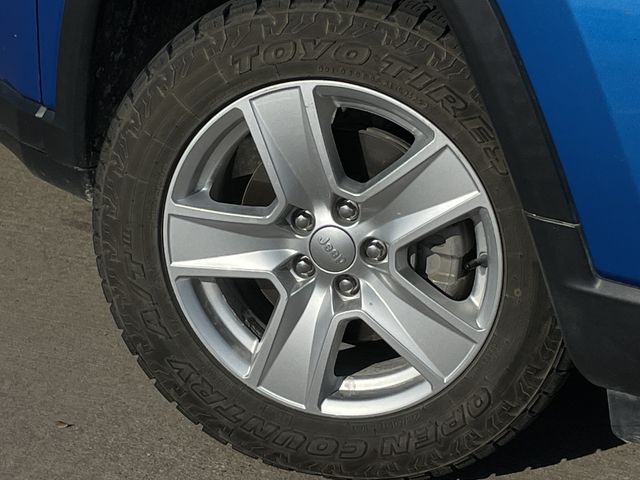 Photo 10