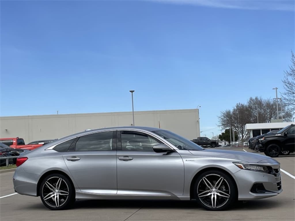 Certified 2022 Honda Accord Hybrid Touring Sedan