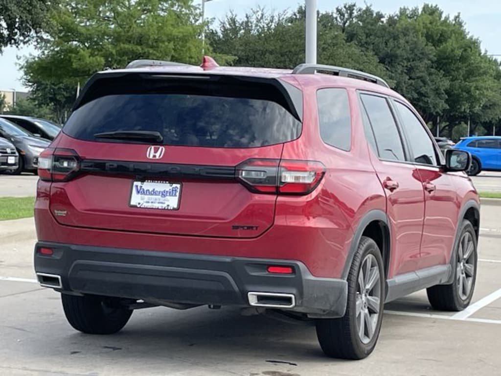 Certified 2023 Honda Pilot Sport SUV