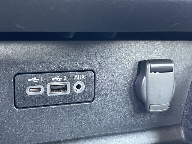 2025 Nissan Altima SV - Photo 19