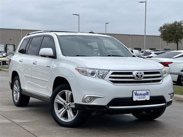 Used 2013 Toyota Highlander Limited with VIN 5TDYK3EH4DS132694 for sale in Arlington, TX
