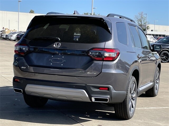 2025 Honda Pilot Elite photo 4