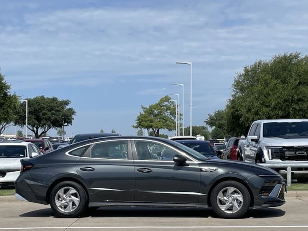 Used 2026 Hyundai Sonata SE Sedan
