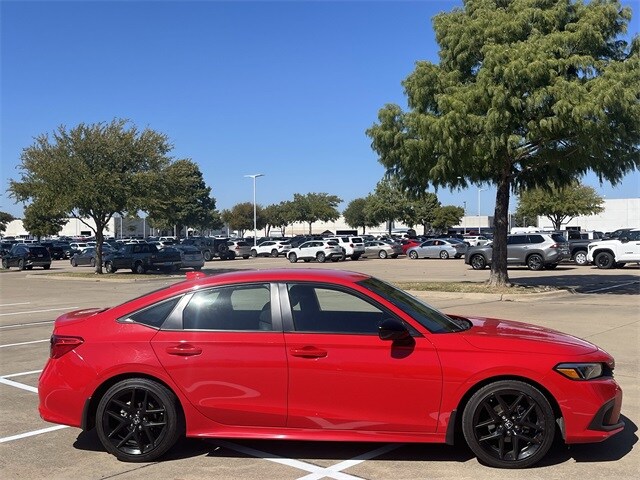 2024 Honda Civic Sport photo 2