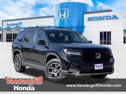 2025 Honda Pilot TrailSport SUV