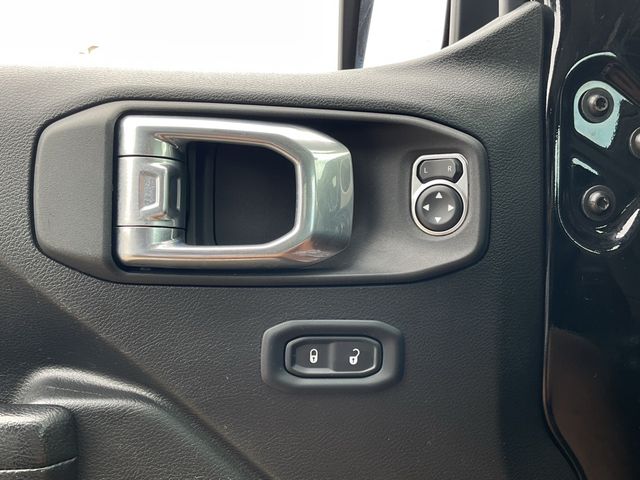 2025 Jeep Wrangler 4-Door Sport S - Photo 15