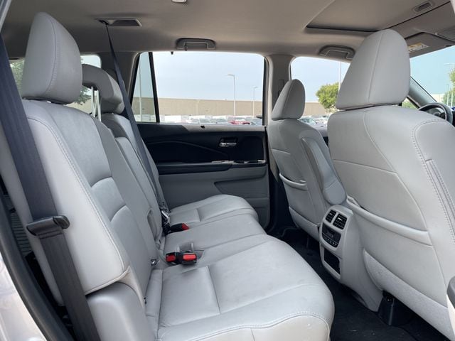 2021 Honda Pilot SE - Photo 27