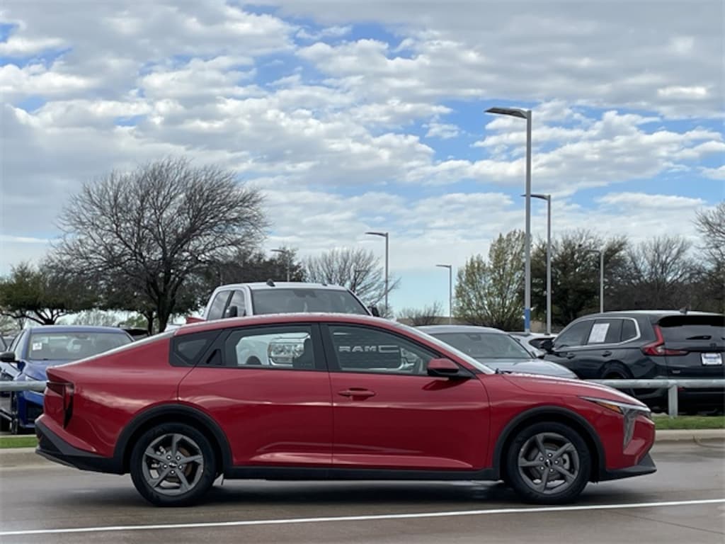 Used 2025 Kia K4 LXS Sedan