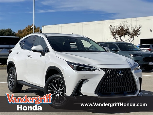 2022 Lexus NX 350's photo