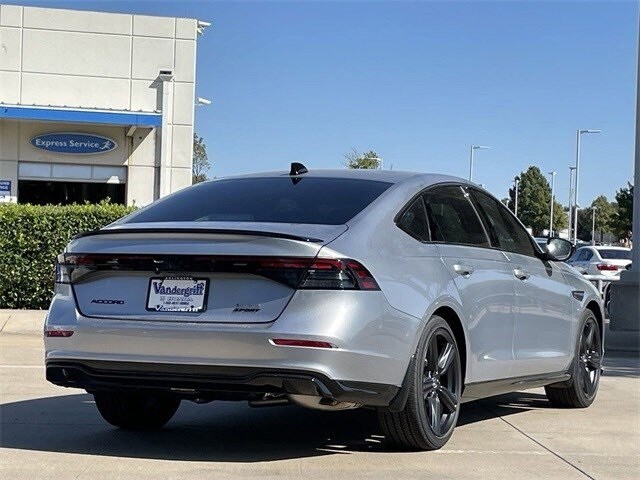 2025 Honda Accord Hybrid Sport-L photo 4