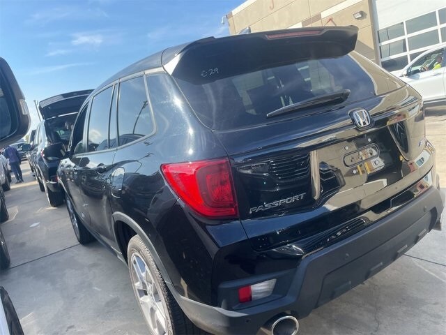 2024 Honda Passport EX-L photo 3