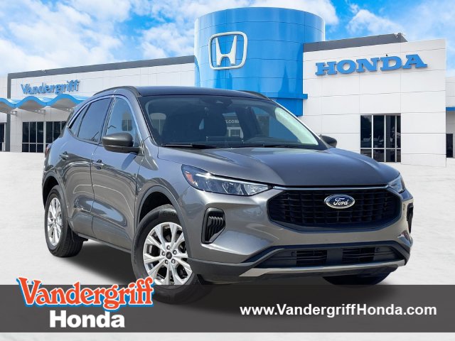  Ford Escape