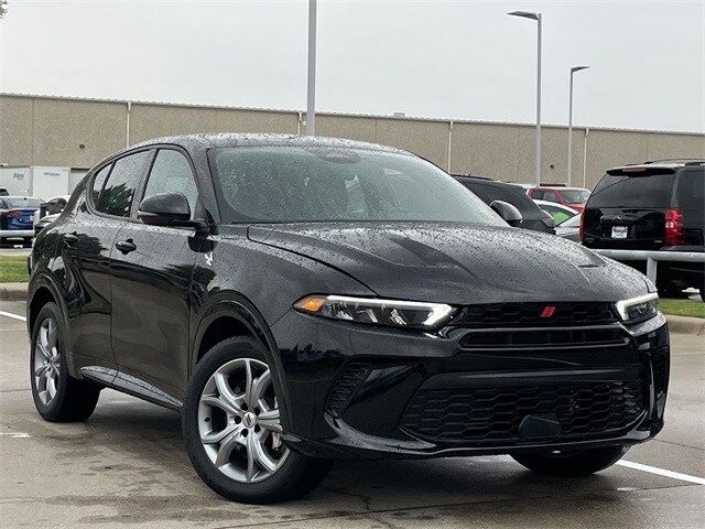 2024 Dodge Hornet R/T photo 2