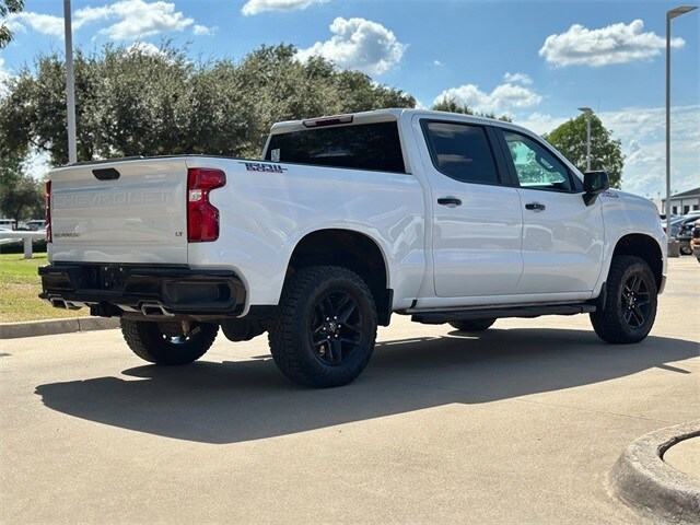 2024 Chevrolet Silverado 1500 LT Trail Boss photo 2