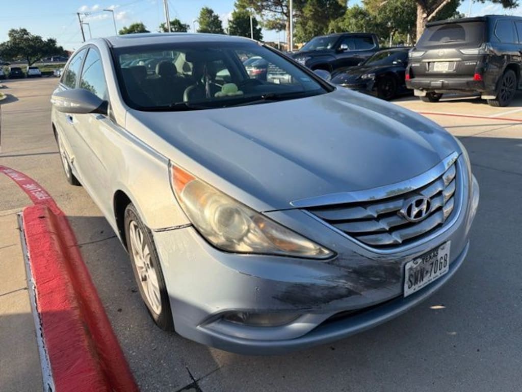 Used 2011 Hyundai Sonata Limited Sedan