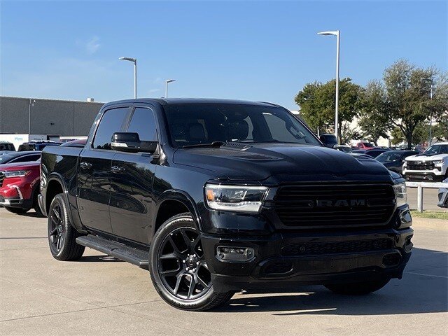 2022 Ram 1500 Laramie photo 2