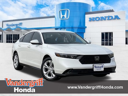 2025 Honda Accord LX Sedan