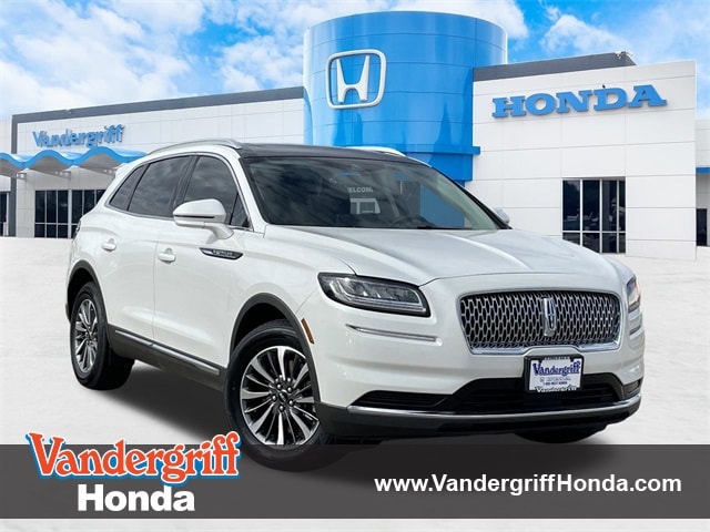 2022 Lincoln Nautilus Reserve's photo