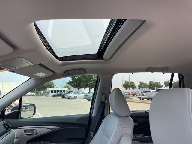 2021 Honda Pilot SE - Photo 23