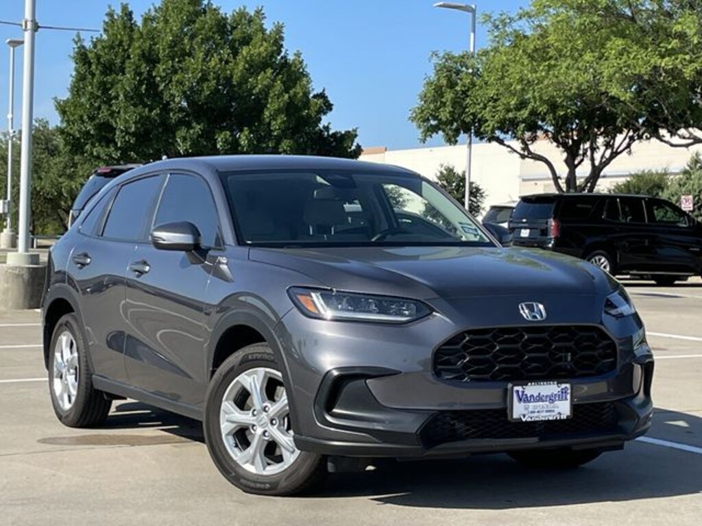 Certified 2025 Honda HR-V LX SUV