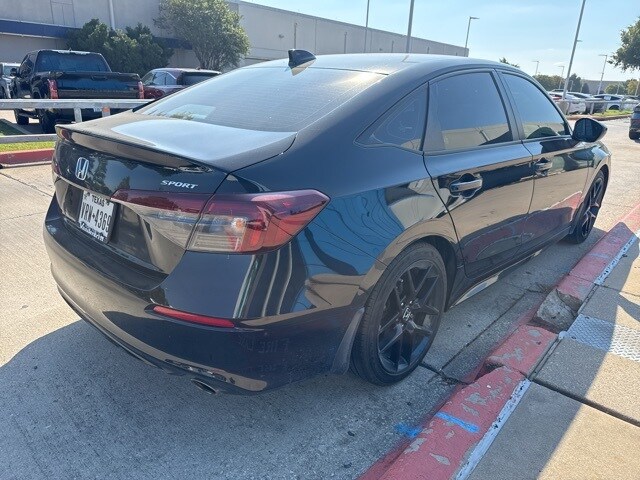 2025 Honda Civic Sport photo 2