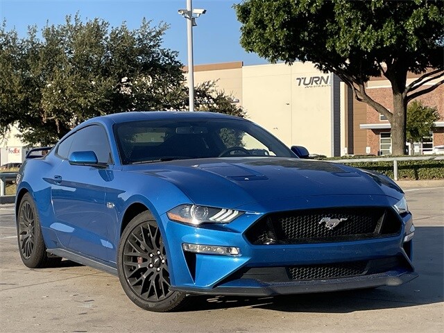 2020 Ford Mustang GT photo 2