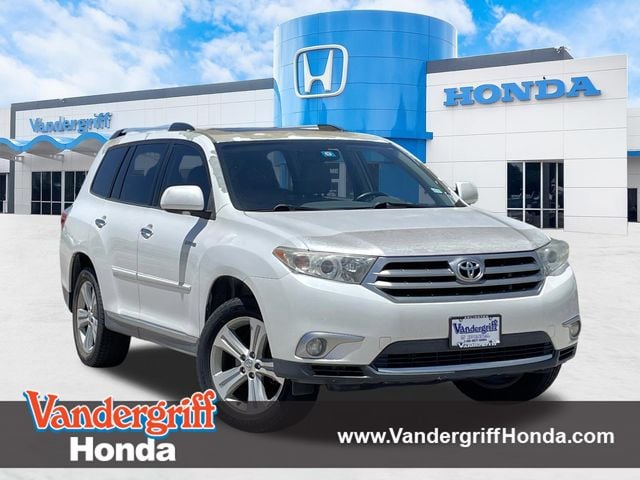 2013 Toyota Highlander's photo