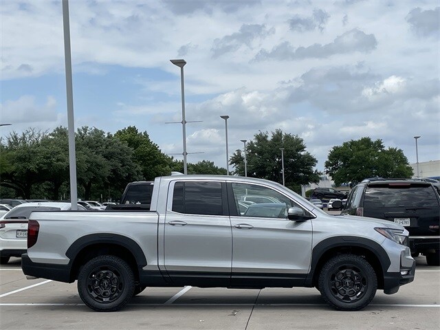 2025 Honda Ridgeline RTL photo 3