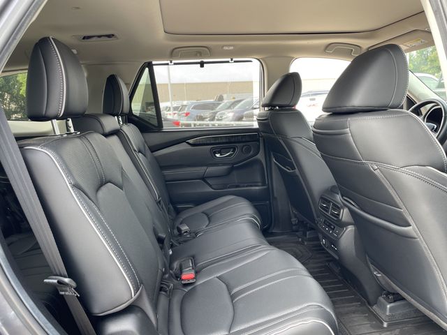 2025 Honda Pilot Elite - Photo 28