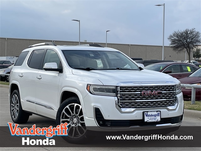 2021 GMC Acadia Denali's photo