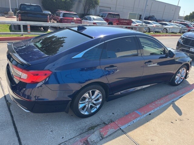 2018 Honda Accord LX photo 3