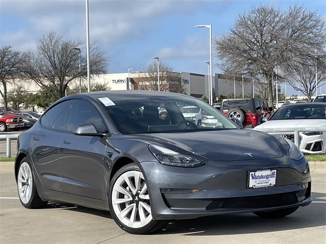 Used 2022 Tesla Model 3 Base with VIN 5YJ3E1EA2NF189930 for sale in Arlington, TX
